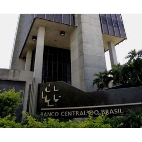 Brasil tiene el primer gobierno que heredó un banco central autónomo, con un presidente designado por el gobierno anterior./ Agência Senado.