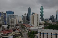 Se ha ratificado que la intervención judicial en procesos arbitrales en Panamá está diseñada para respaldar y facilitar el arbitraje. / Unsplash - Darren Miller.